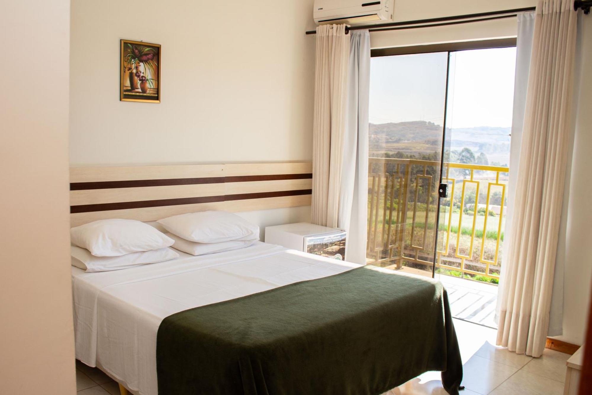 Triple Room,1550288080:JPEG